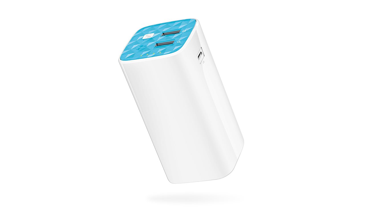Powerbank TP-Link TL-PB10400 10400mAh, 2x USB port (5V/1A, 5V/2A), 1 Micro USB port, LED světlo
